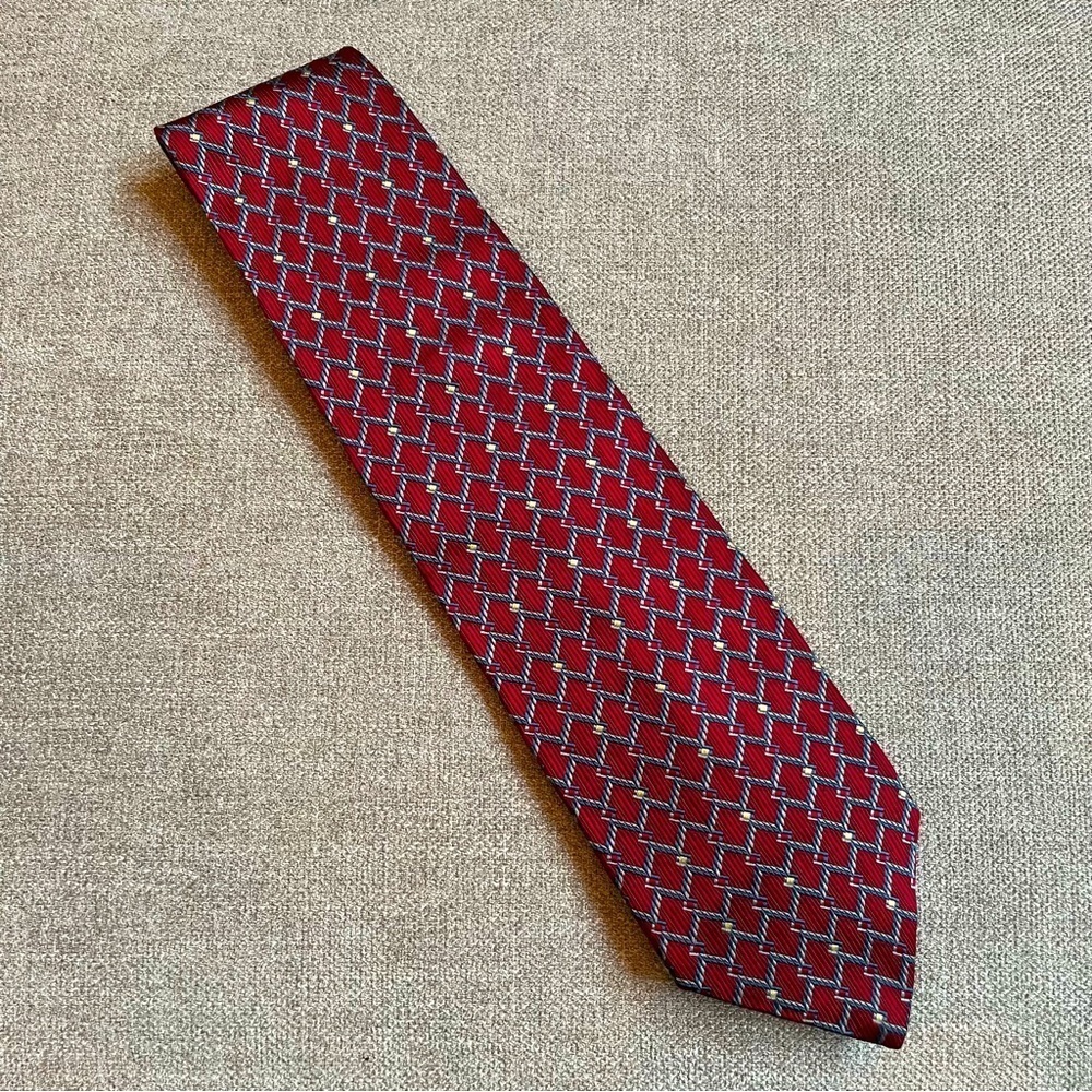Jos A Bank Italian Silk Diamond Pattern Red Grey Blue Tie Office Professional